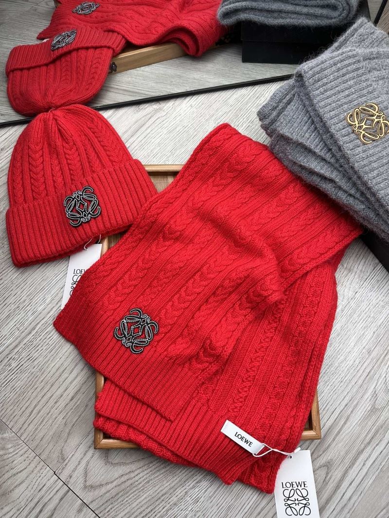 Loewe Caps Scarfs